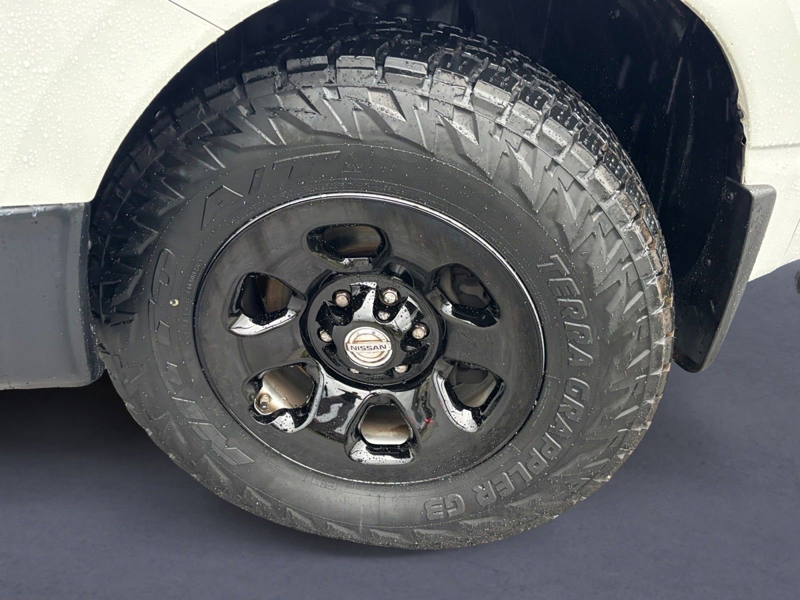 Used 2019 Nissan Titan S AWD/4WD image 9