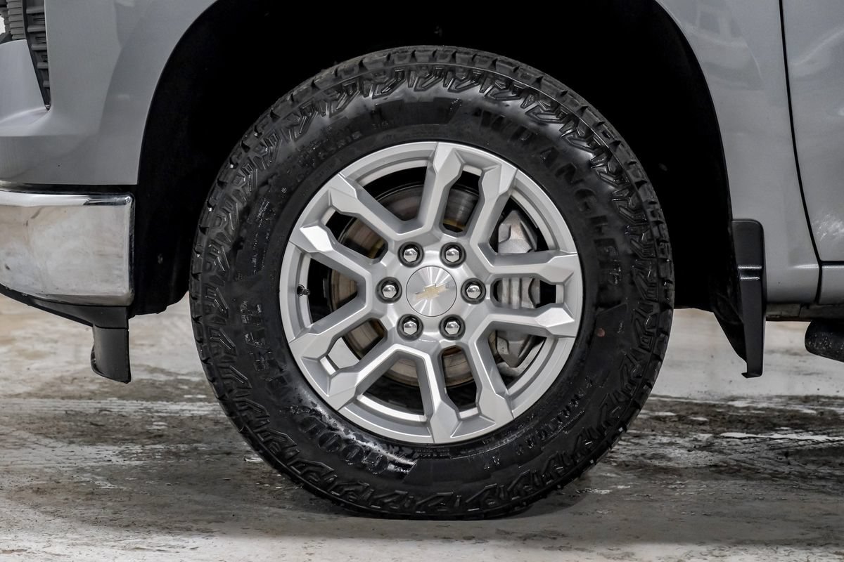 Used 2023 Chevrolet Silverado 1500 LT w/ Z71 Off-Road Package AWD/4WD image 59