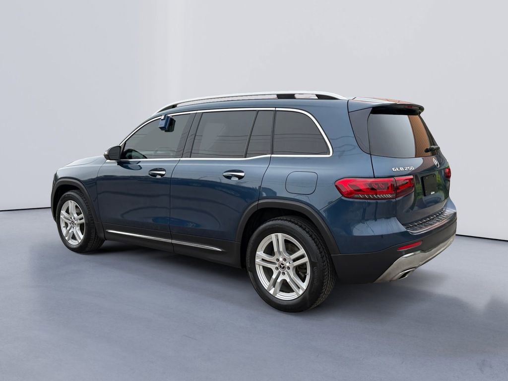 Used 2021 Mercedes-Benz GLB 250 4MATIC image 5