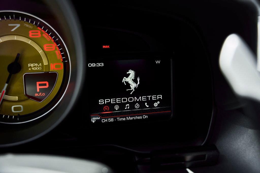 Used 2021 Ferrari F8 Tributo image 75