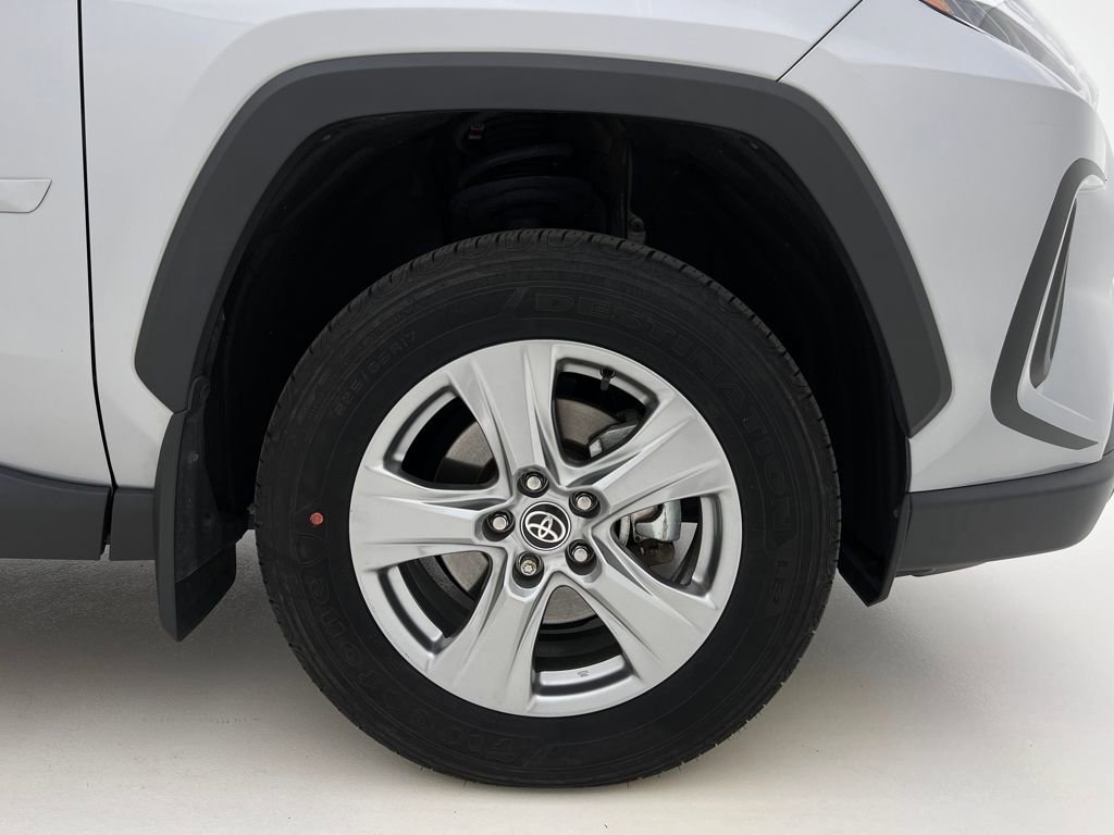 Used 2024 Toyota RAV4 XLE image 34