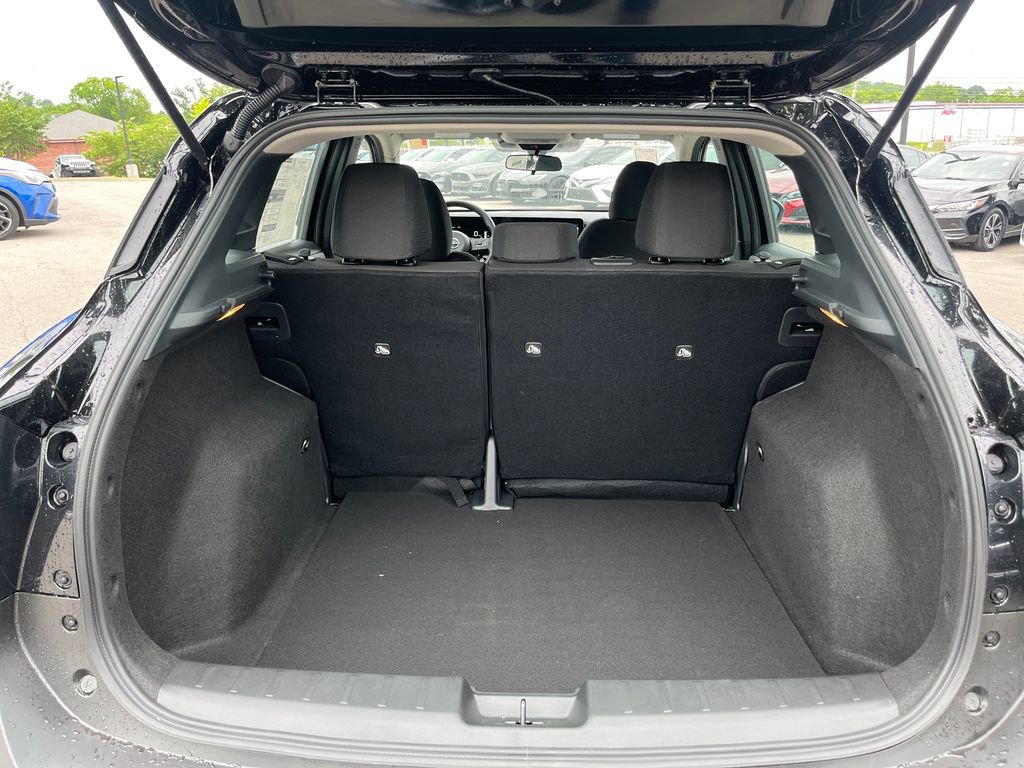 New 2026 Nissan Kicks S FWD image 21