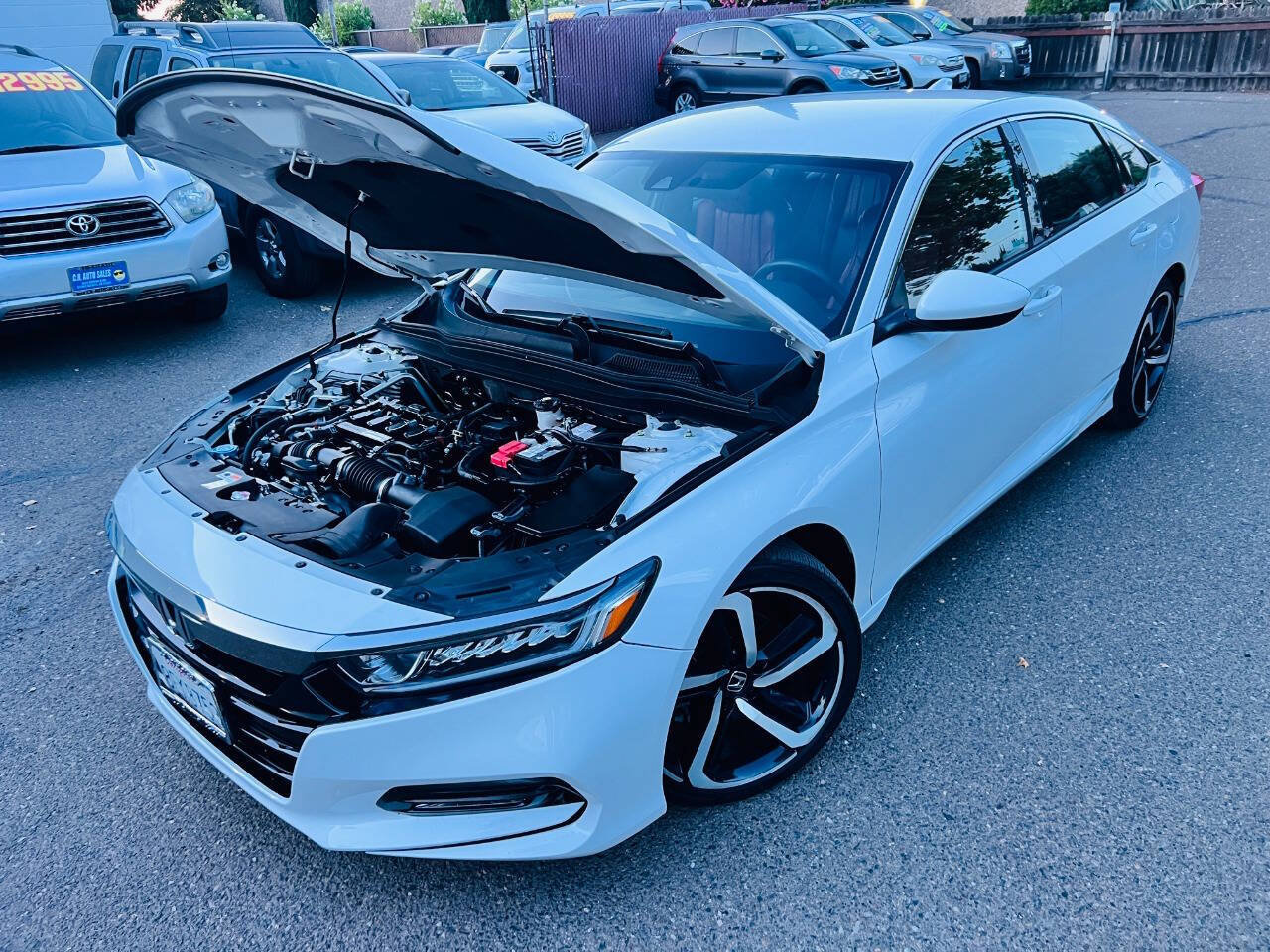 Used 2018 Honda Accord Sport image 10