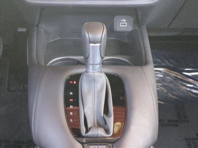 Used 2025 Honda HR-V LX image 12