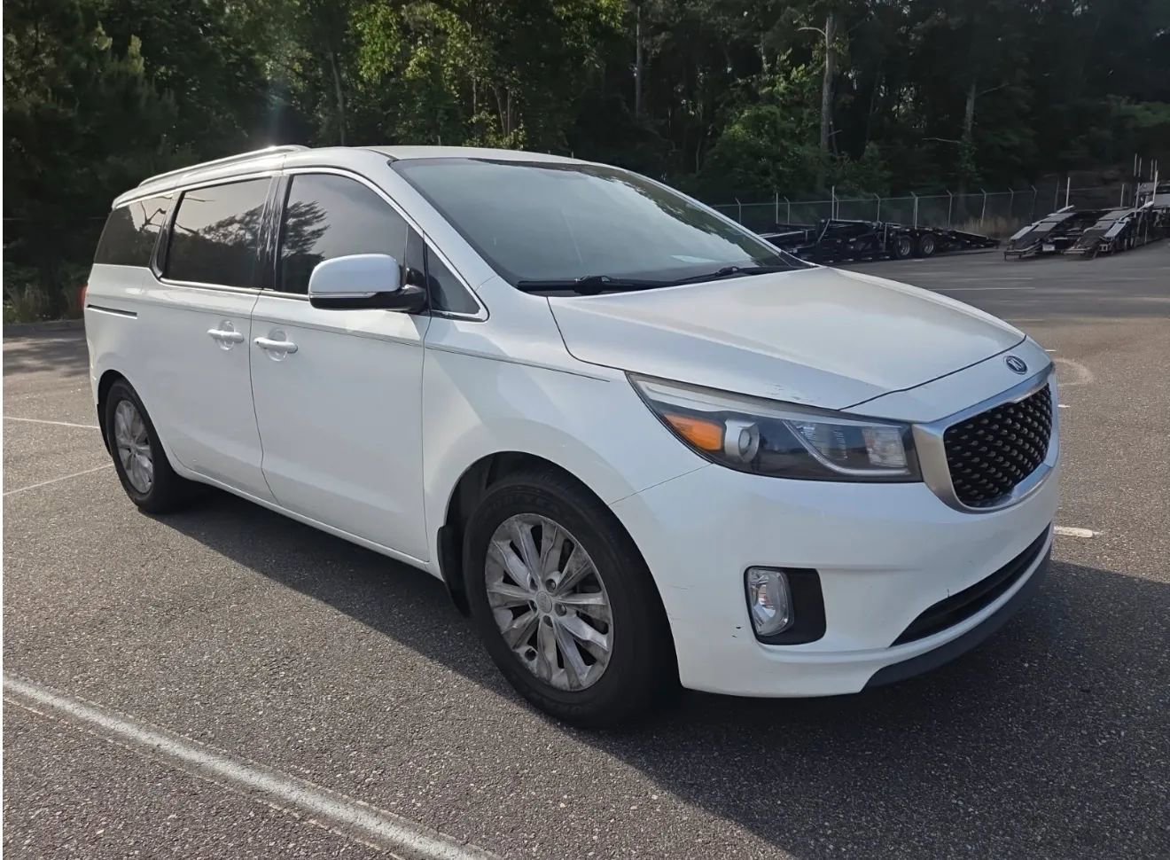 Used 2016 Kia Sedona EX FWD image 6