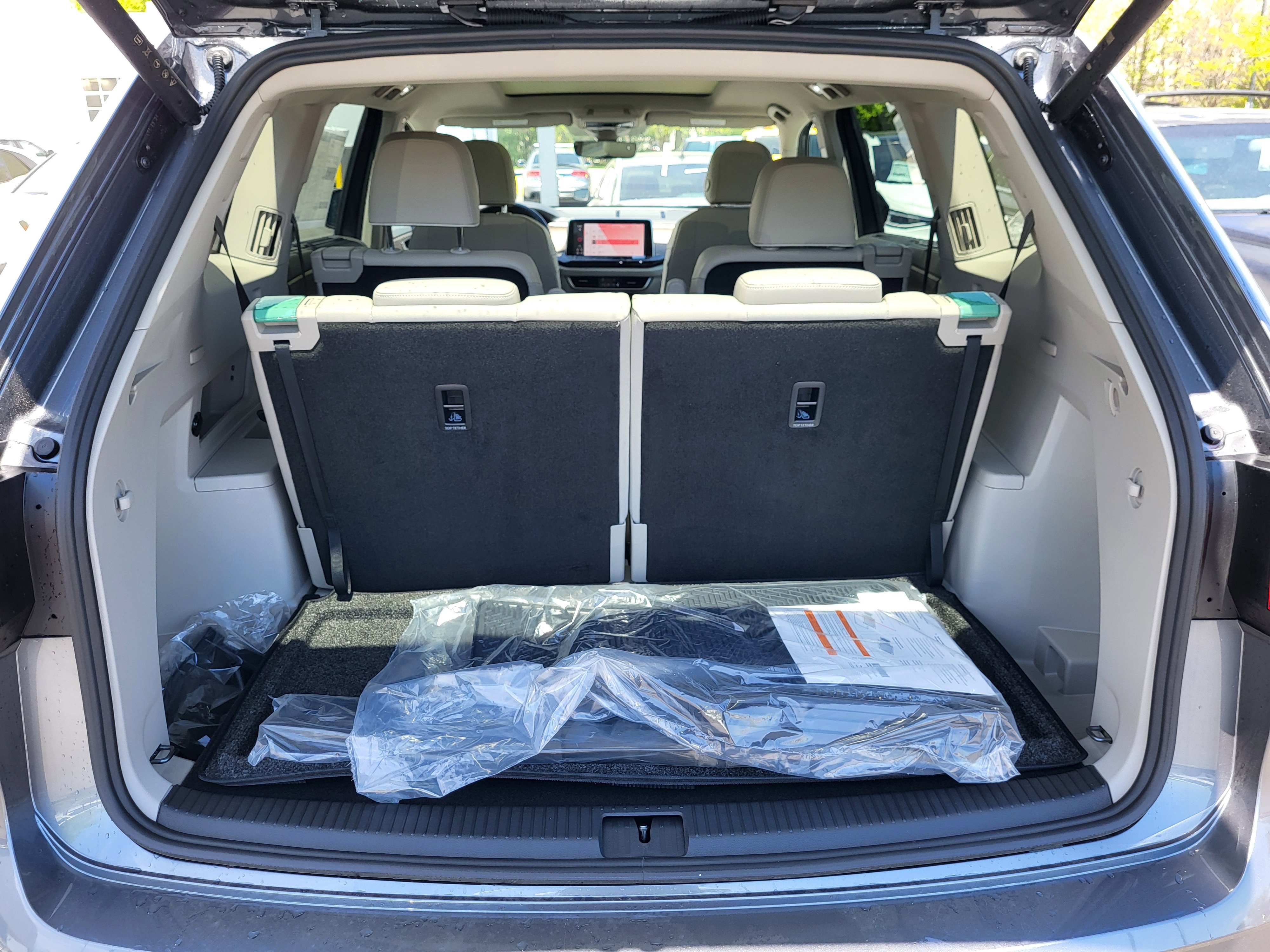 New 2025 Volkswagen Atlas SEL Premium R-Line image 20