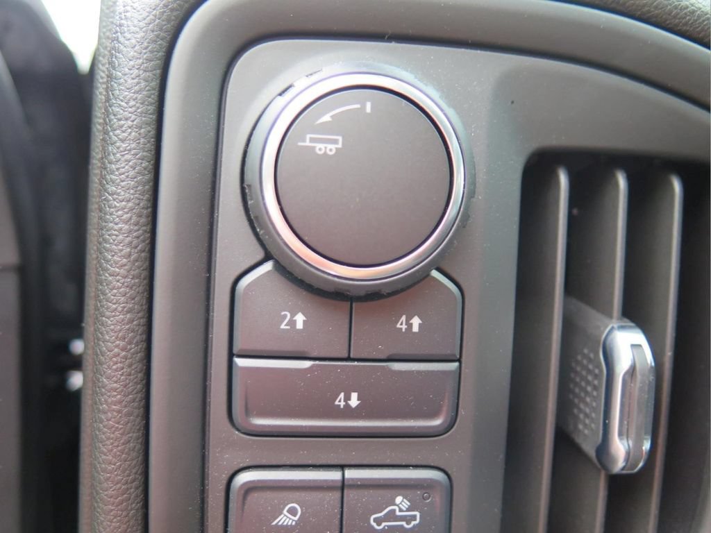 Certified 2025 Chevrolet Silverado 2500 Custom w/ Custom Value Package AWD/4WD image 14