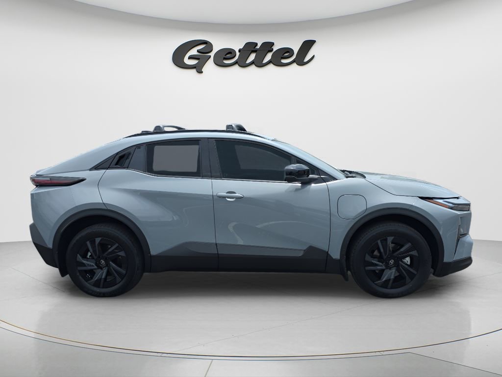 New 2026 Toyota C-HR AWD/4WD image 4