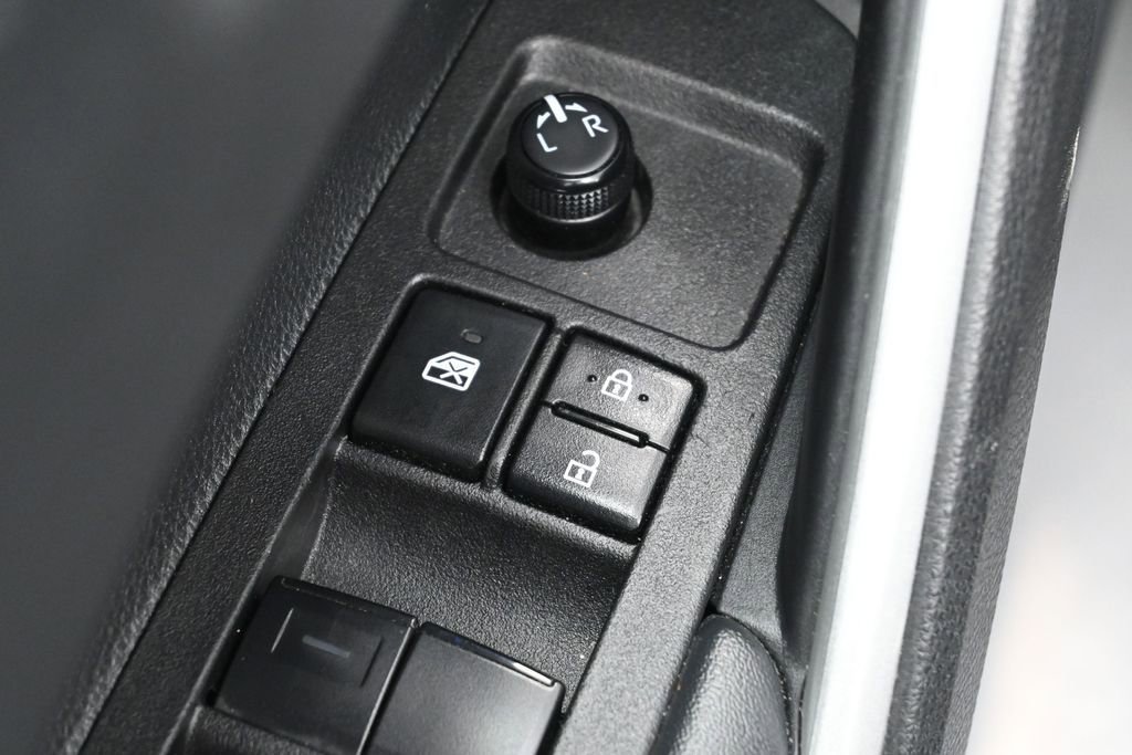 Certified 2025 Toyota Corolla Cross XLE AWD/4WD image 12