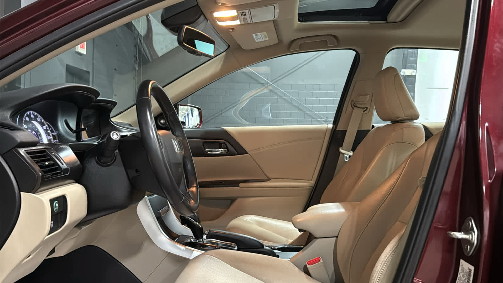 Used 2014 Honda Accord EX-L image 10