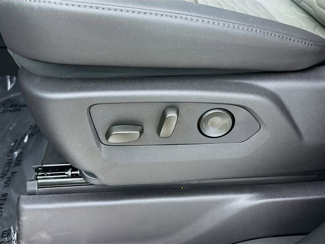 New 2026 Chevrolet Silverado 1500 ZR2 image 21