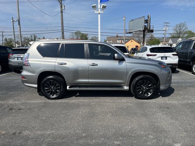 Used 2020 Lexus GX 460 Premium w/ Premium Package AWD/4WD image 11