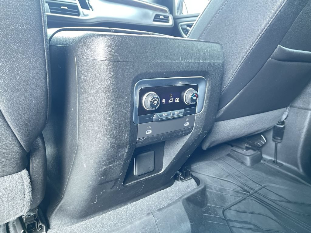 Used 2022 Chevrolet Tahoe LT AWD/4WD image 22