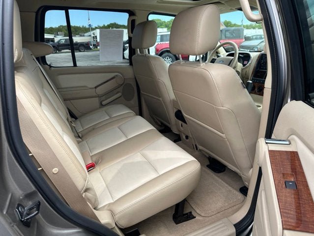 Used 2006 Ford Explorer Eddie Bauer AWD/4WD image 9