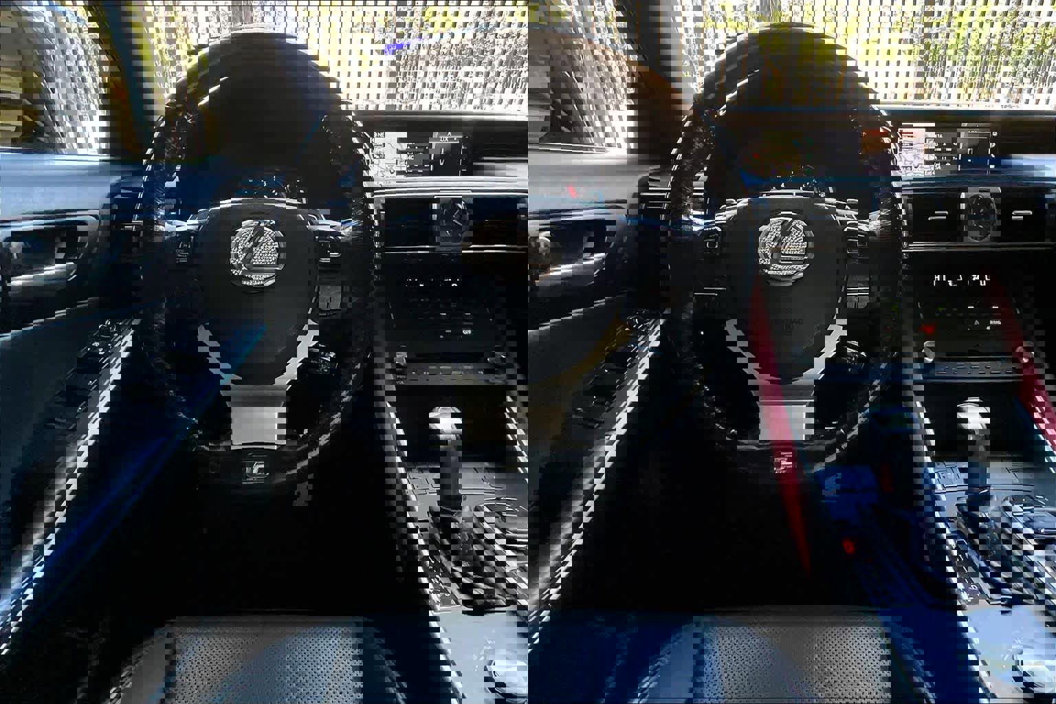 Used 2019 Lexus IS 300 F Sport image 5