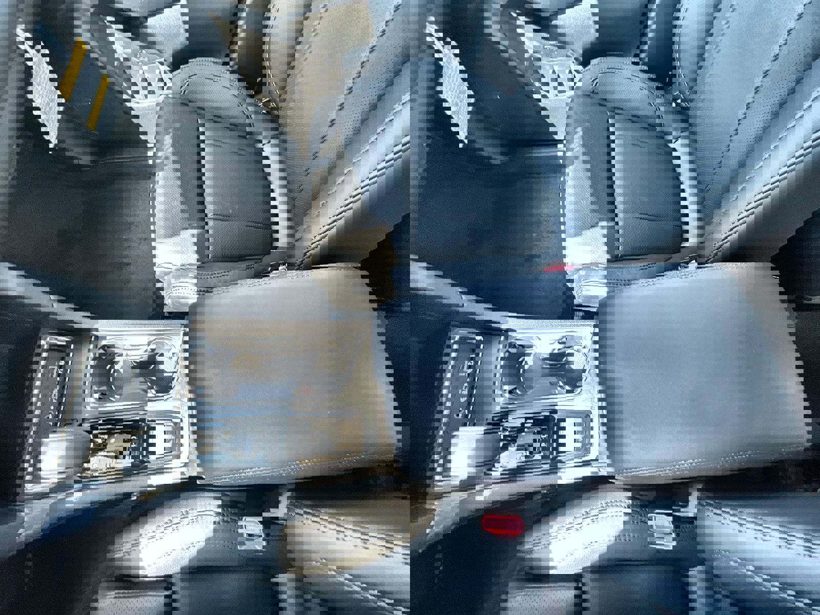 Used 2025 Subaru Ascent Bronze Edition w/ Onyx Package image 25