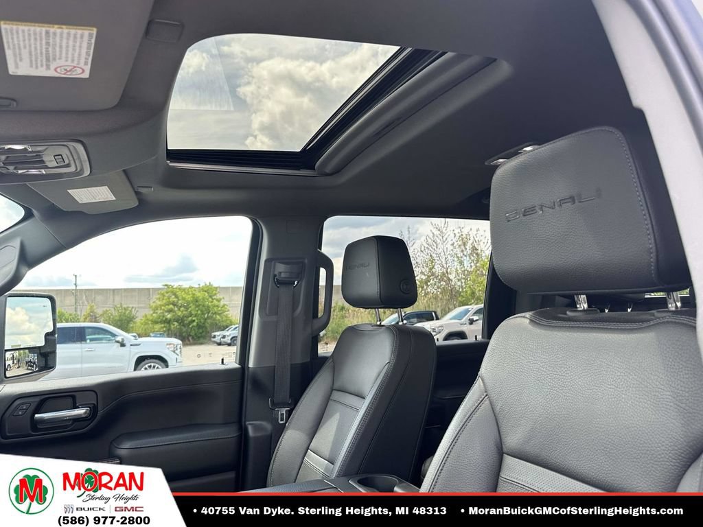 Certified 2023 GMC Sierra 2500 Denali w/ Denali Ultimate Package AWD/4WD image 24