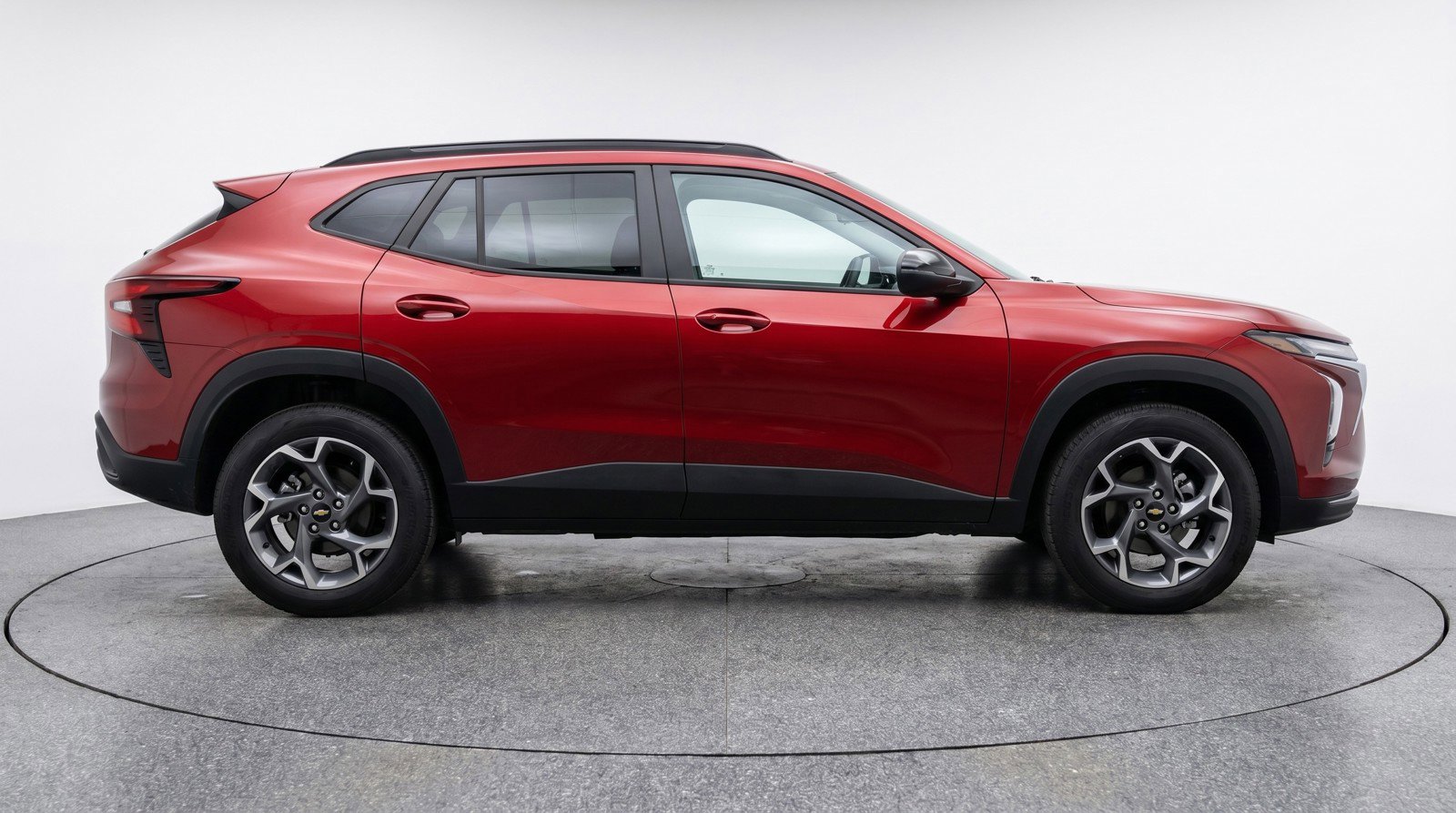 Used 2025 Chevrolet Trax LT w/ LT Convenience Package FWD image 9