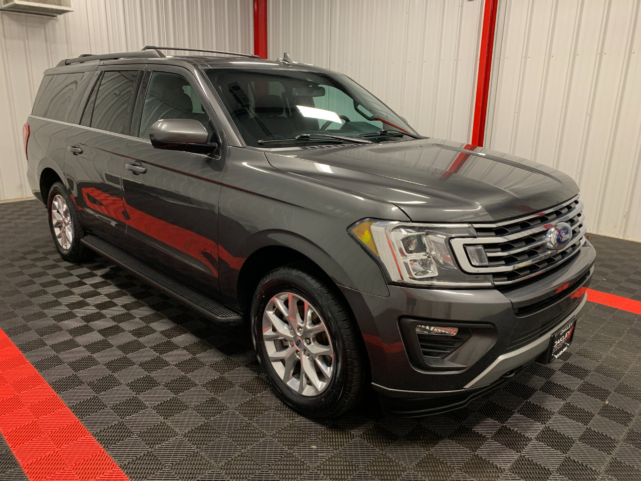 Used 2020 Ford Expedition Max XLT image 6
