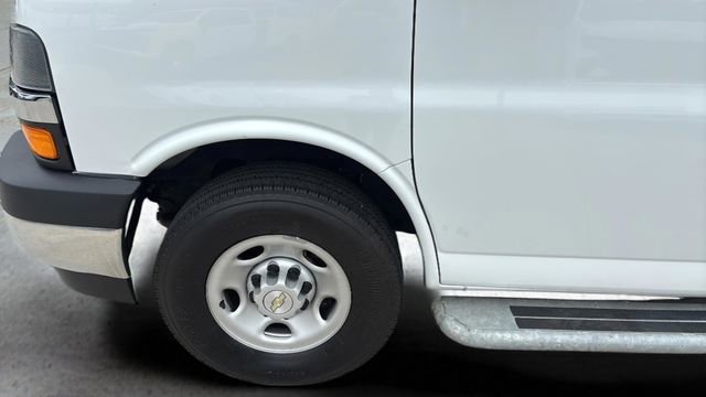 Used 2024 Chevrolet Express 2500 w/ Driver Convenience Package RWD image 36