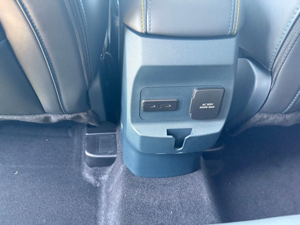 New 2025 Ford Maverick Lobo image 24