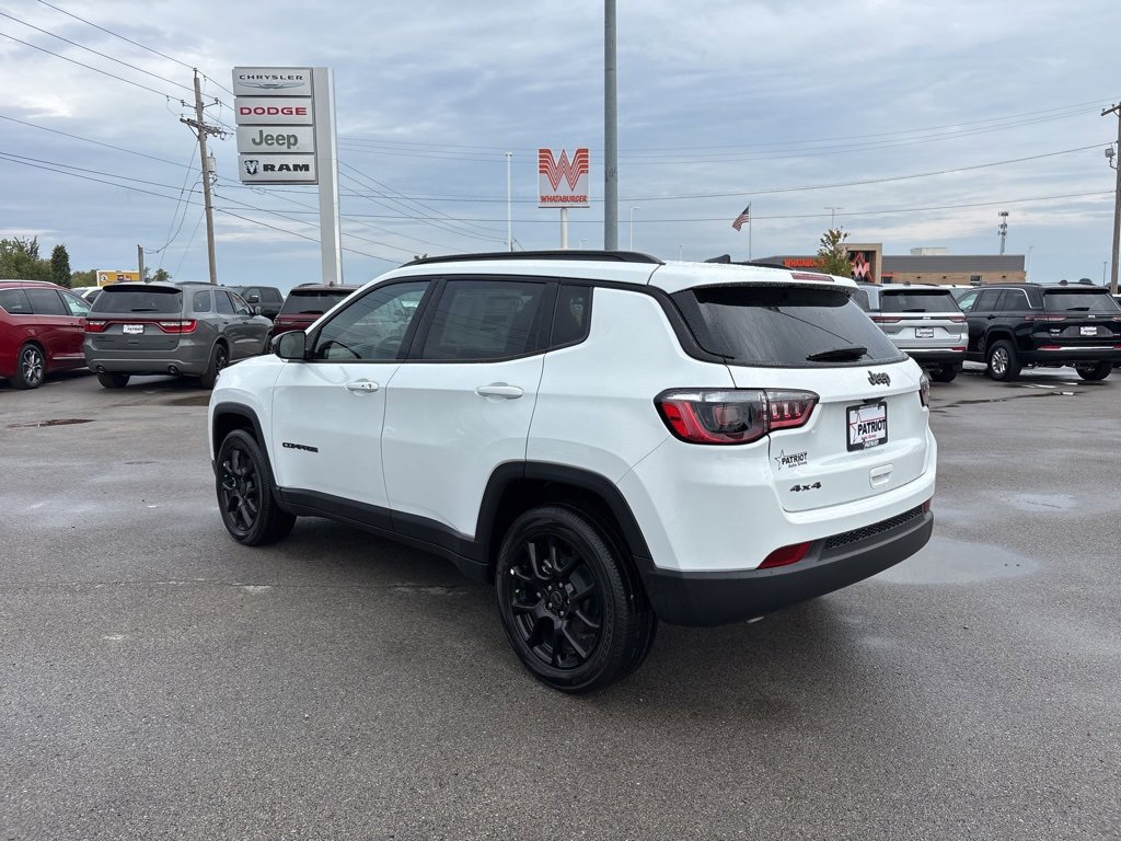 New 2026 Jeep Compass Latitude image 5