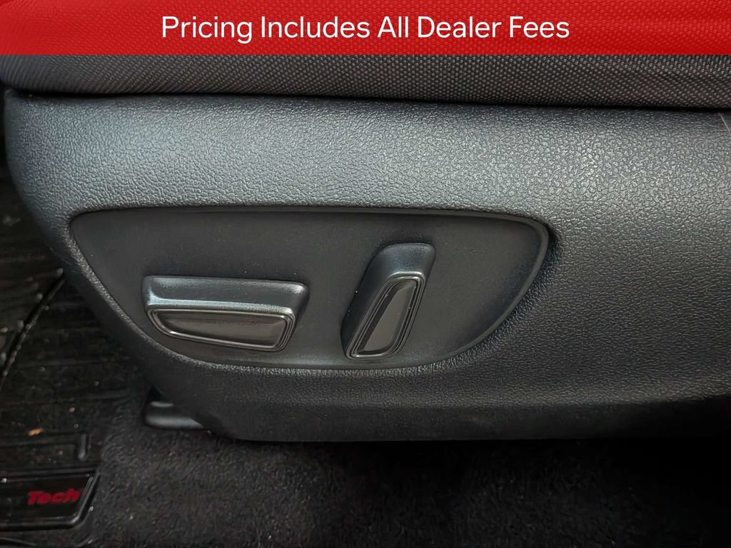 Certified 2020 Toyota Highlander LE AWD/4WD image 22