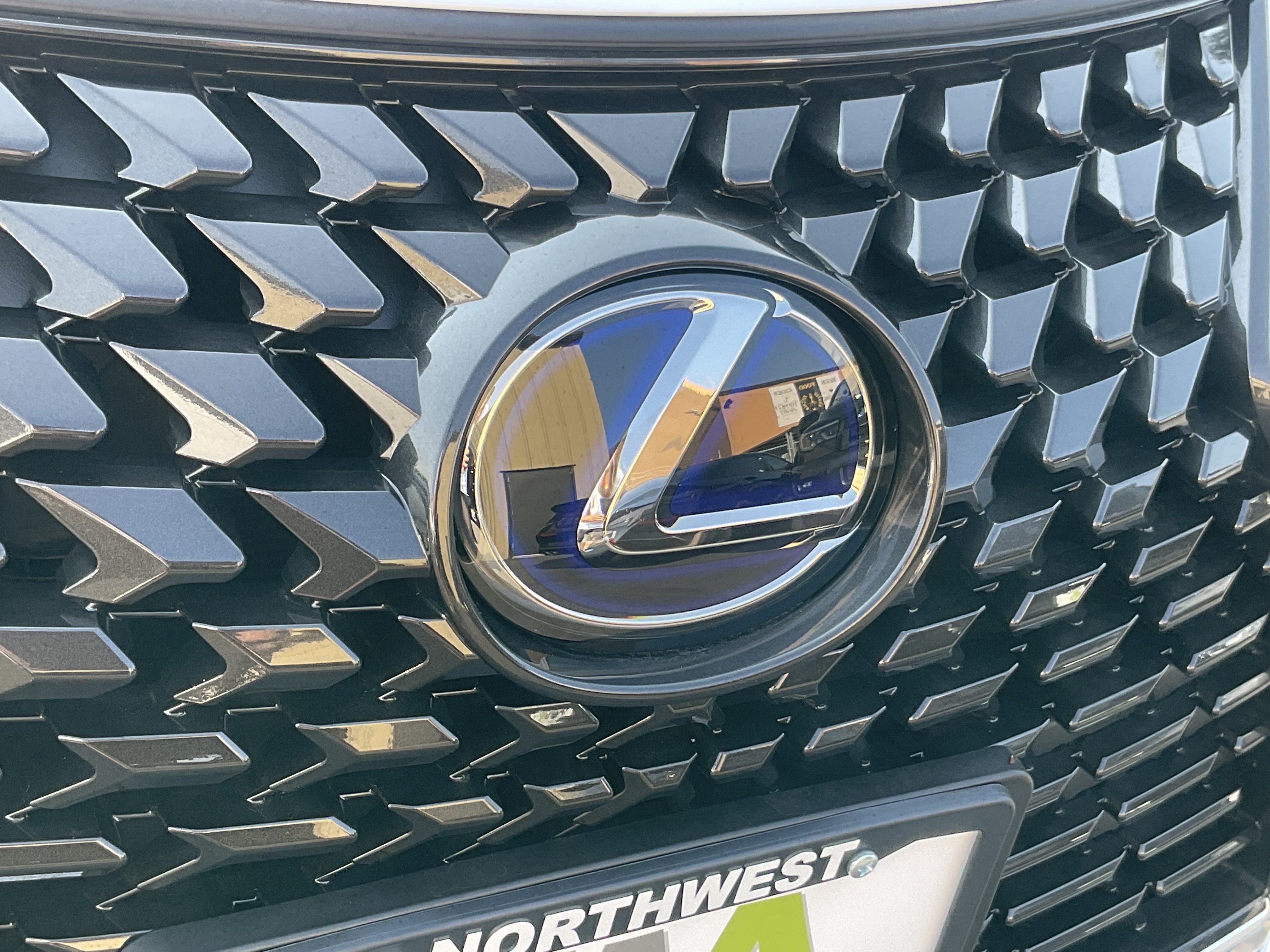 Used 2021 Lexus UX 250h w/ Premium Package AWD/4WD image 6