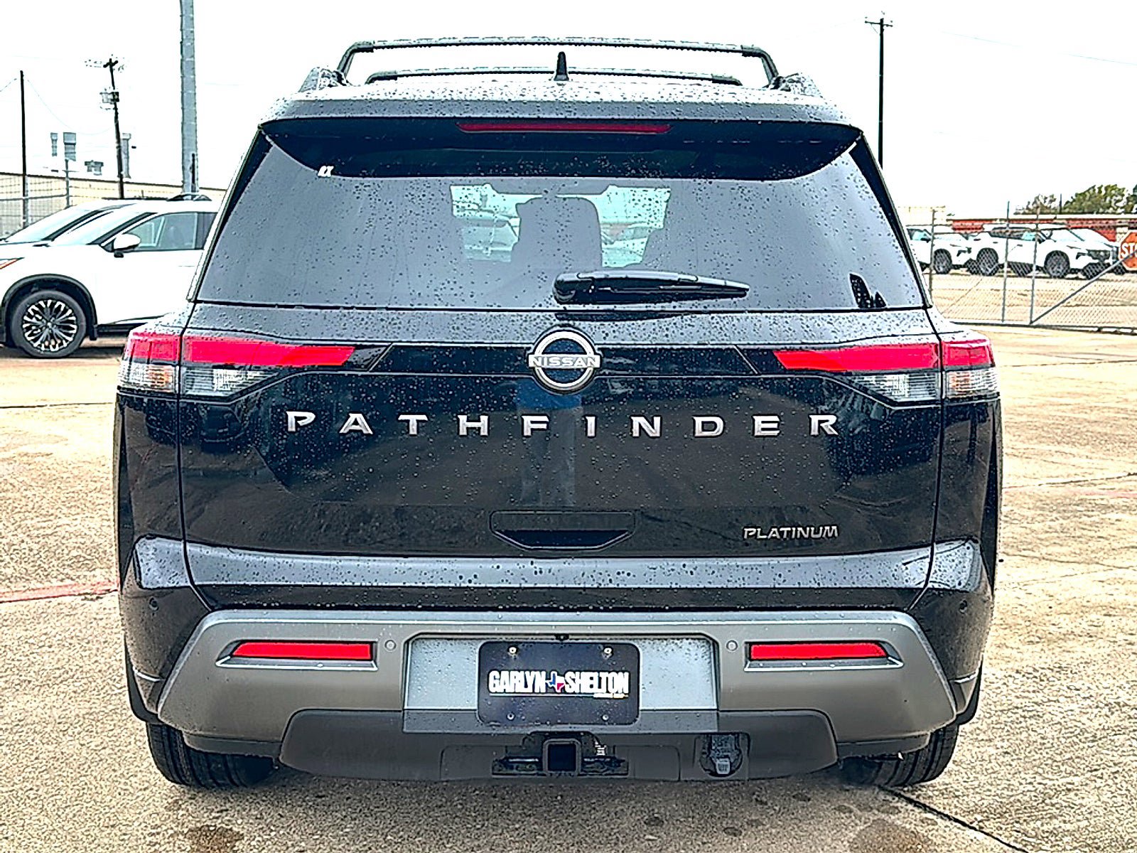 New 2026 Nissan Pathfinder Platinum w/ Cargo Package FWD image 7