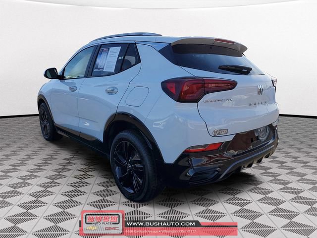 Used 2024 Buick Encore GX Sport Touring image 3