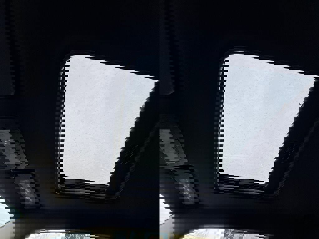 Used 2010 Chevrolet Camaro SS w/ RS Package image 19