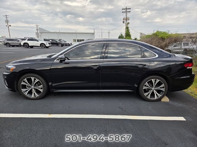 Used 2022 Volkswagen Passat 2.0T SE FWD image 7