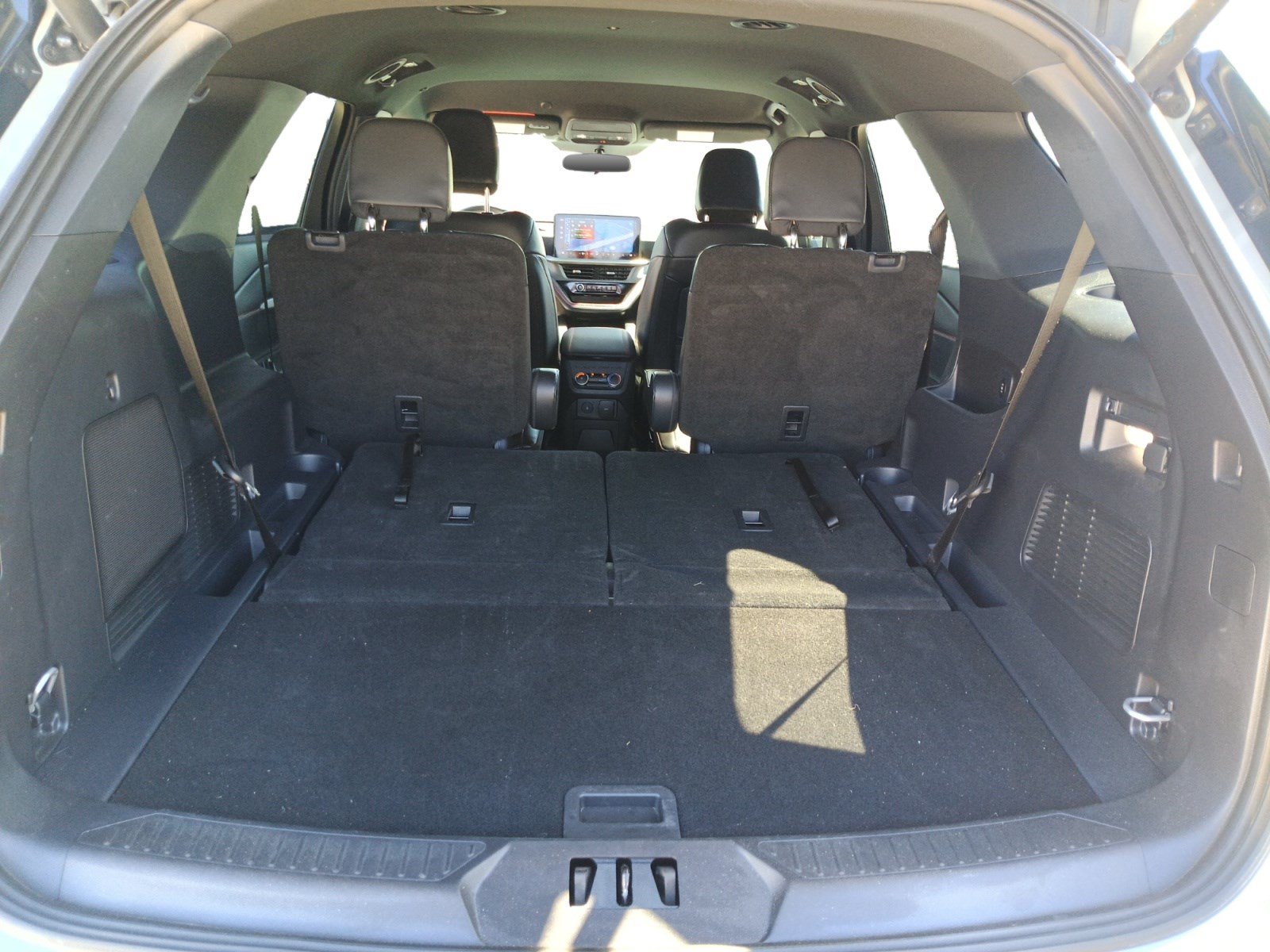 Used 2026 Ford Explorer ST-Line AWD/4WD image 23