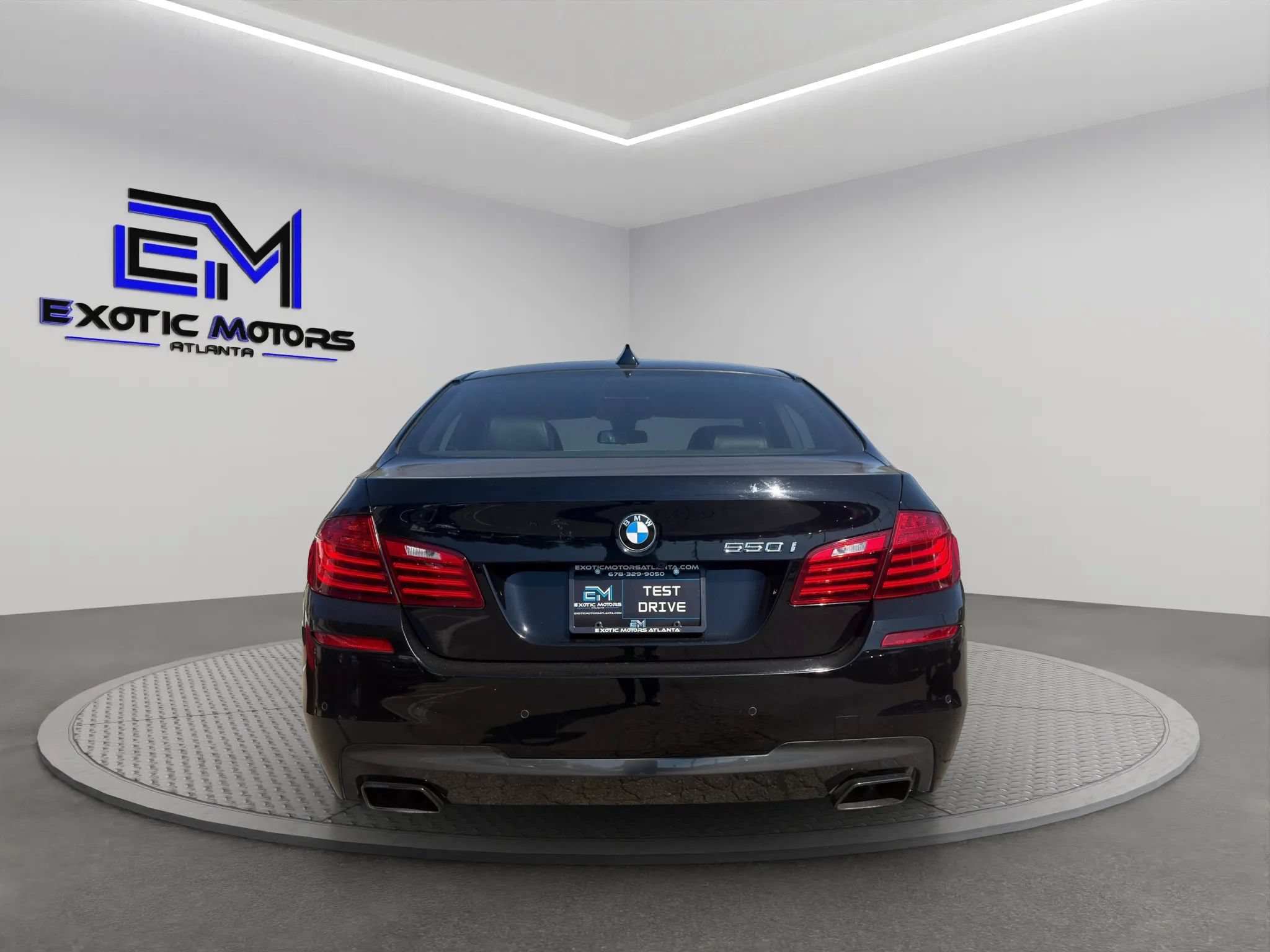 Used 2016 BMW 550i Sedan RWD image 4