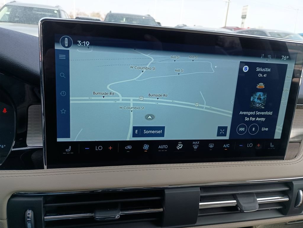 Used 2025 Lincoln Corsair FWD image 25