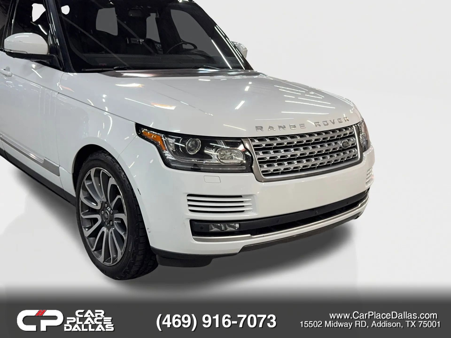 Used 2016 Land Rover Range Rover Supercharged image 3