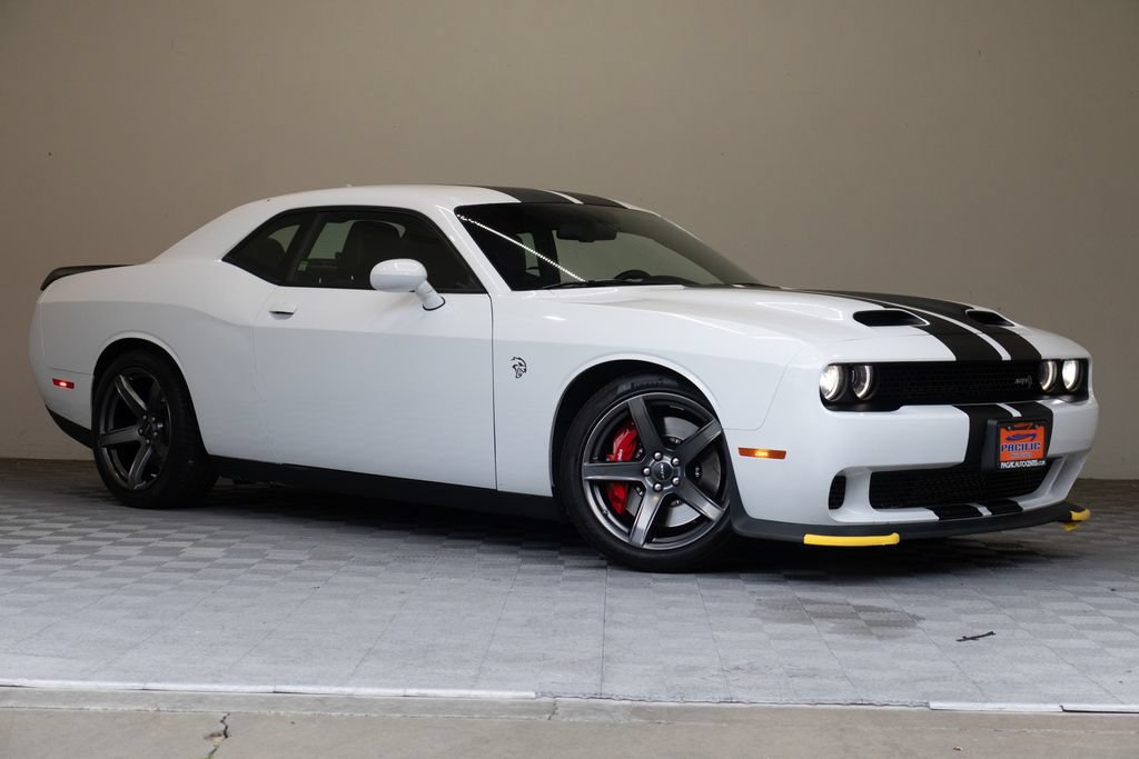 Used 2020 Dodge Challenger SRT Hellcat Redeye RWD image 2