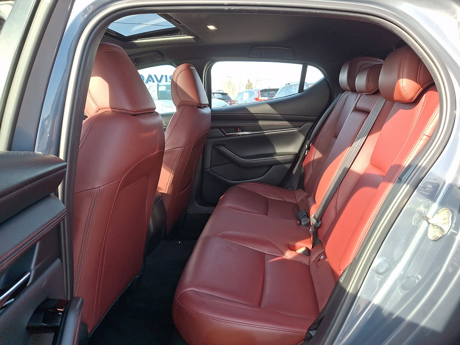 Used 2024 MAZDA MAZDA3 s image 10
