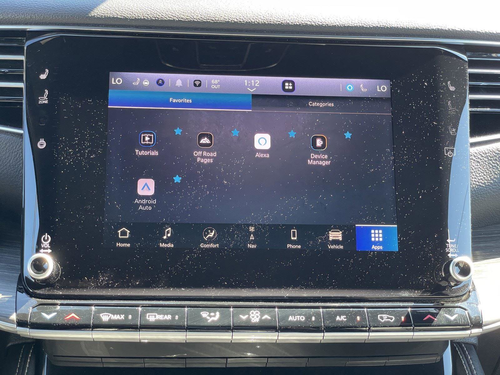 Certified 2024 Jeep Wagoneer Series III image 21