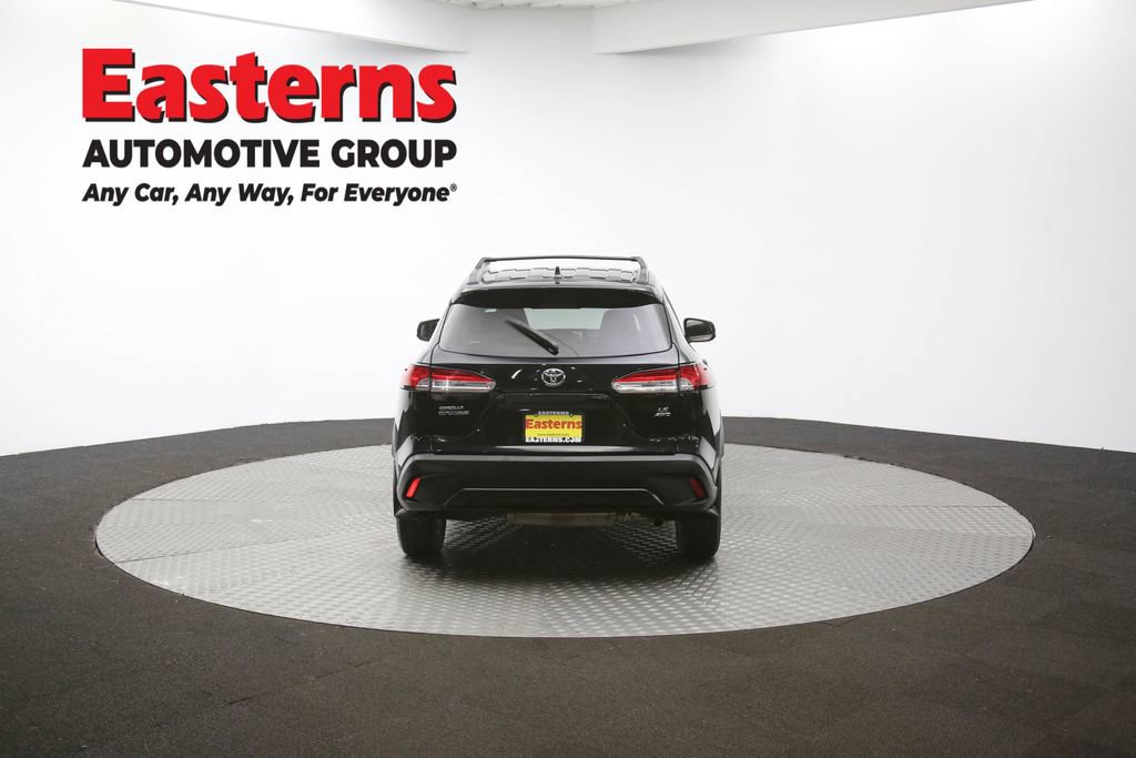 Used 2022 Toyota Corolla Cross LE image 34