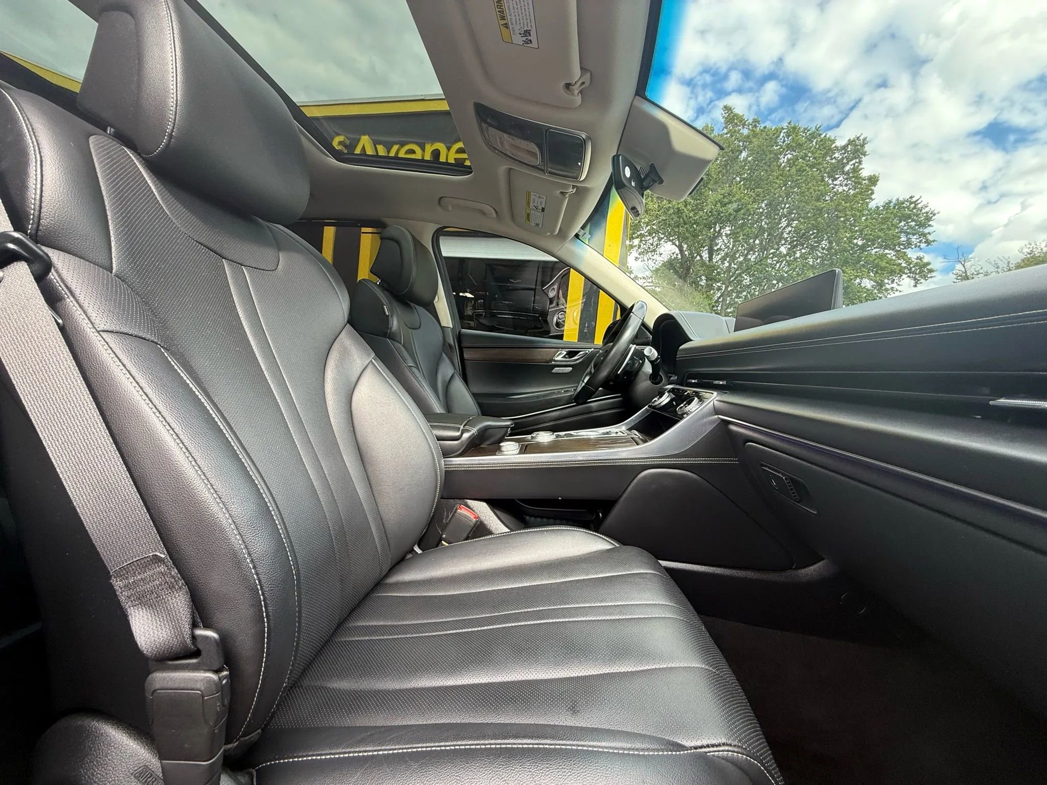 Used 2021 Genesis GV80 3.5T image 23