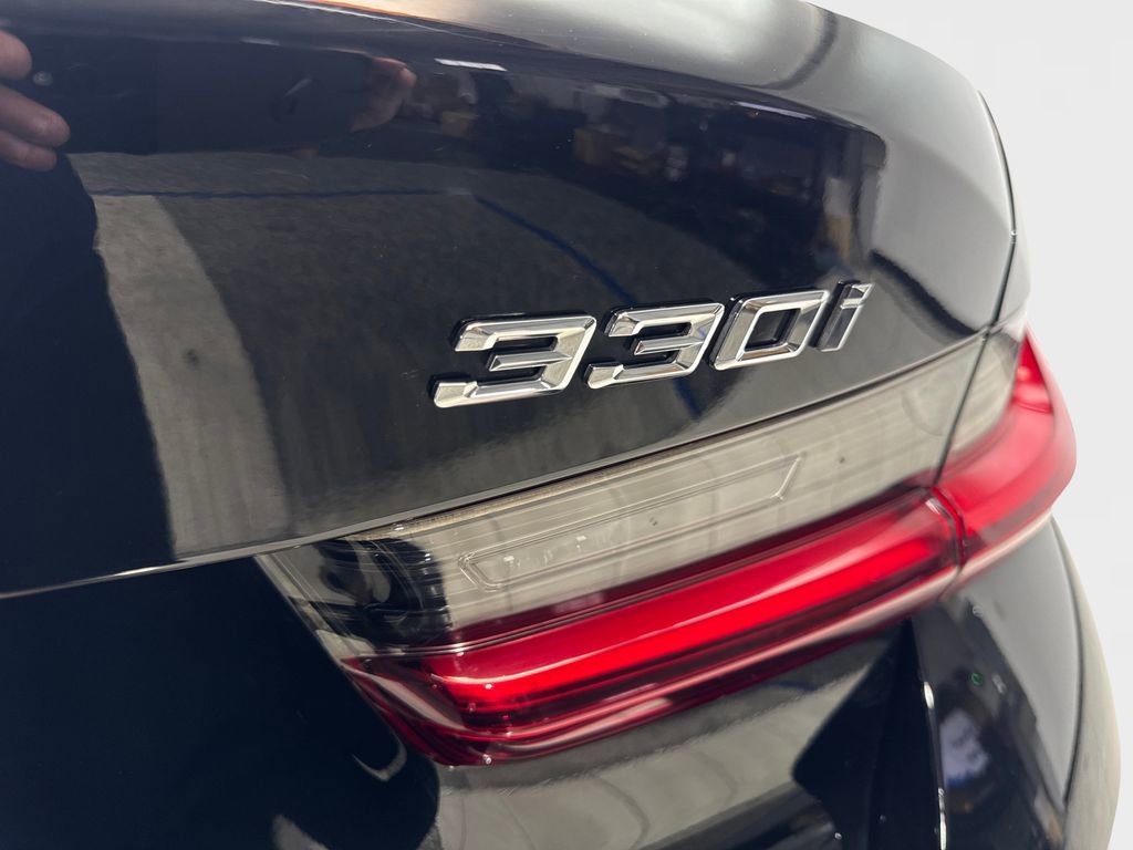 Used 2023 BMW 330i Sedan w/ Convenience Package image 23
