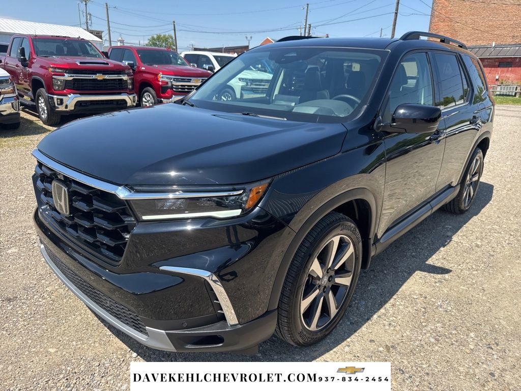 Used 2025 Honda Pilot Elite image 47