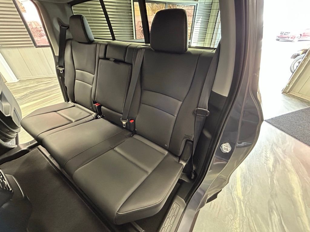 Used 2025 Honda Ridgeline RTL image 6