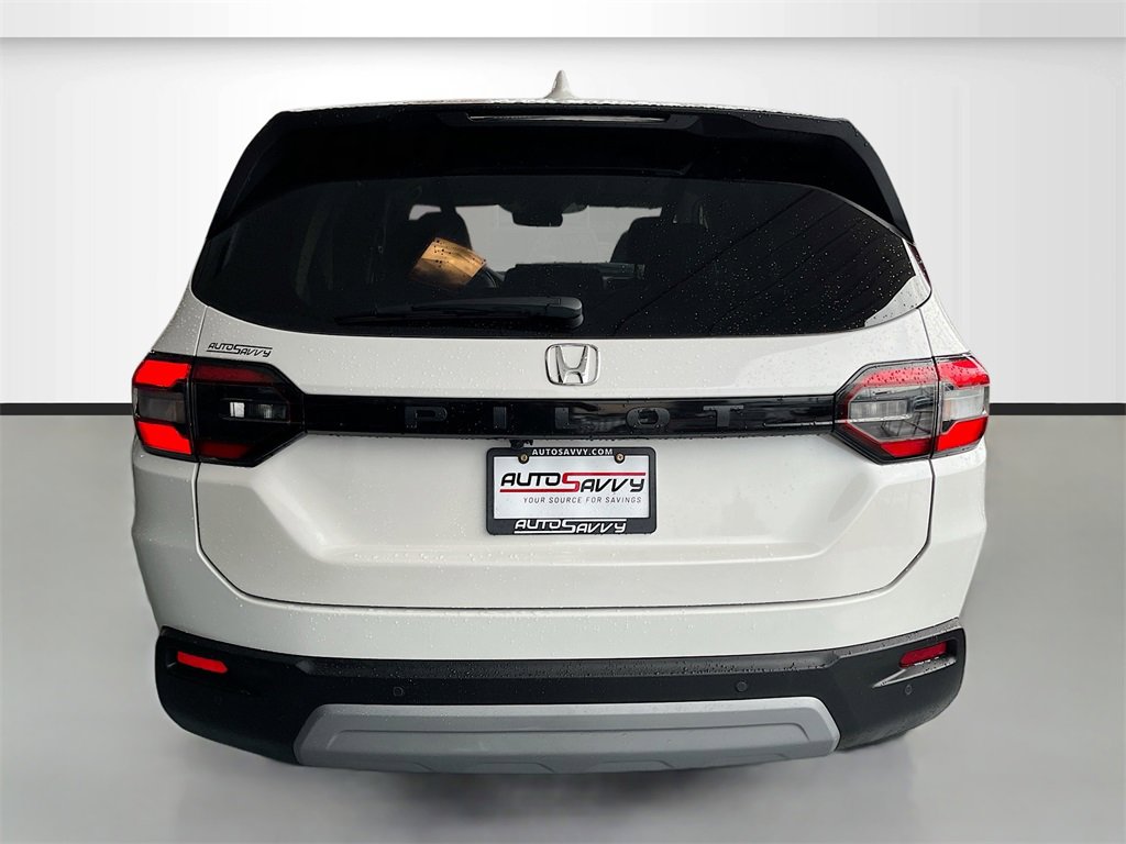 Used 2023 Honda Pilot EX-L image 6