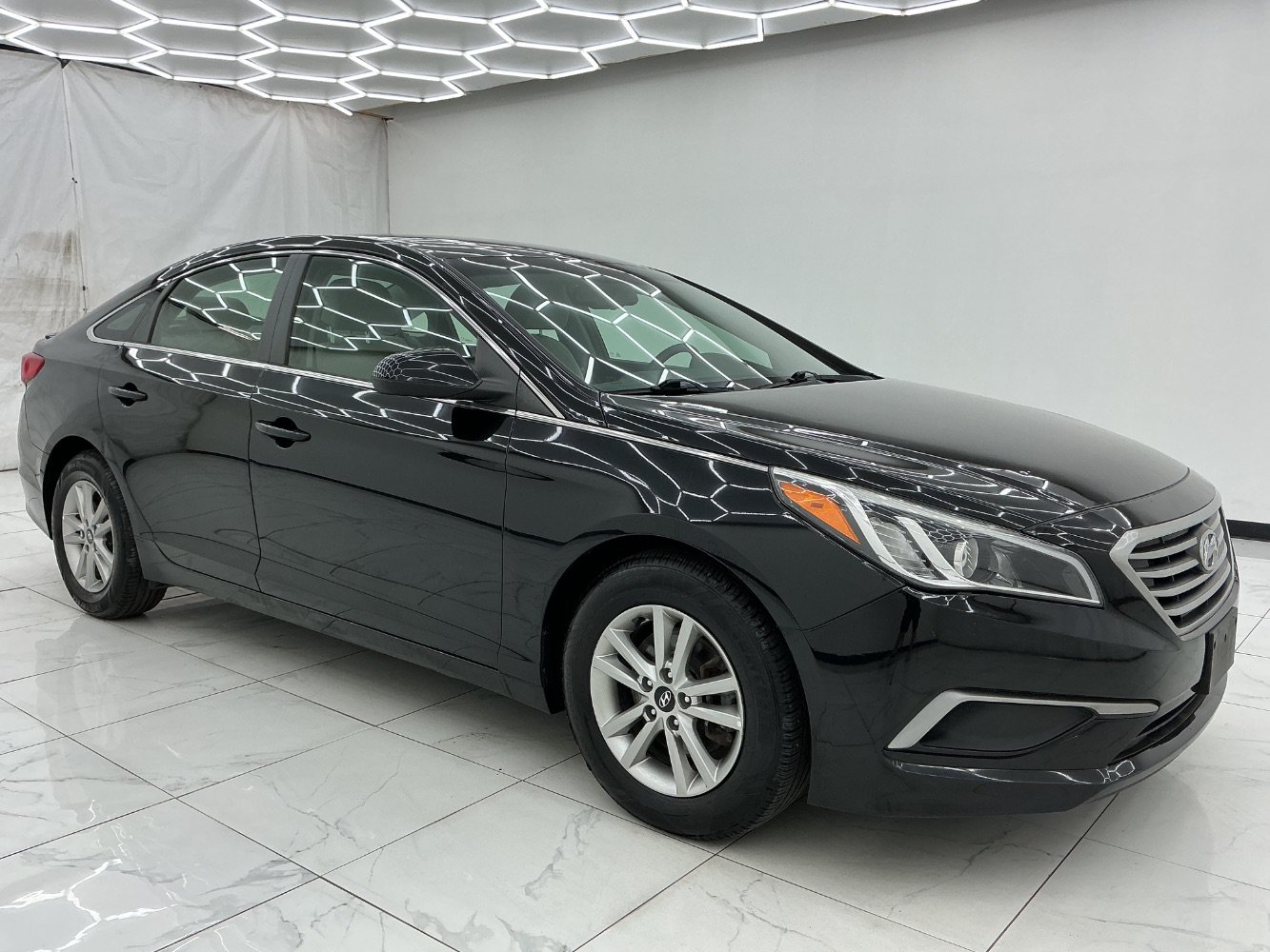 Used 2017 Hyundai Sonata SE FWD image 7