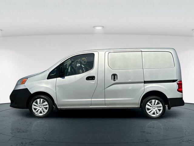 Used 2015 Nissan NV200 SV w/ Technology Package FWD image 3