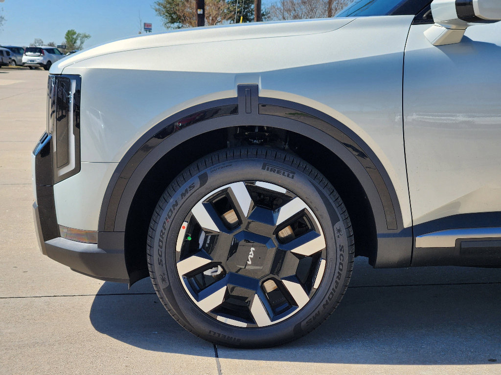 New 2027 Kia Telluride S image 5