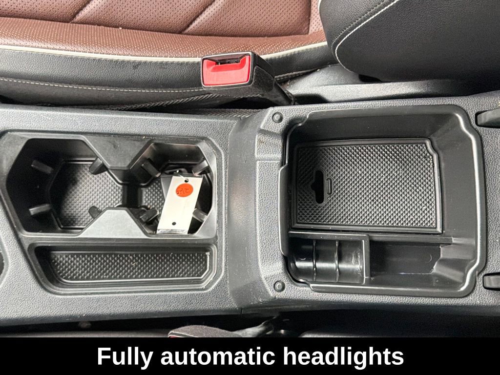 Used 2022 Volkswagen Tiguan SEL R-Line image 17