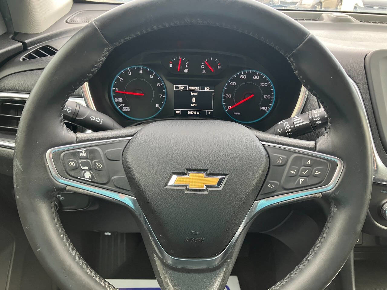 Used 2018 Chevrolet Equinox LT image 18